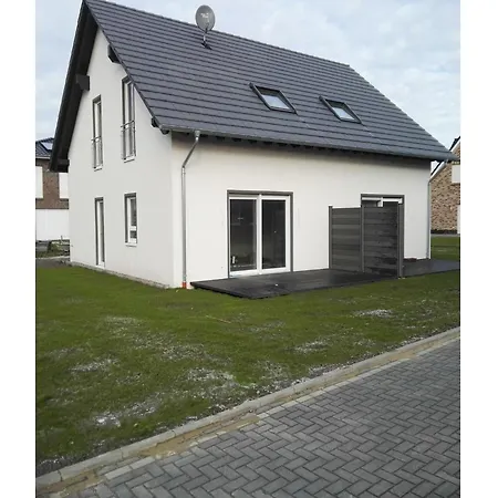 Moderne Mit Sauna & Terrasse Daire *