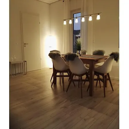 Moderne Mit Sauna & Terrasse *