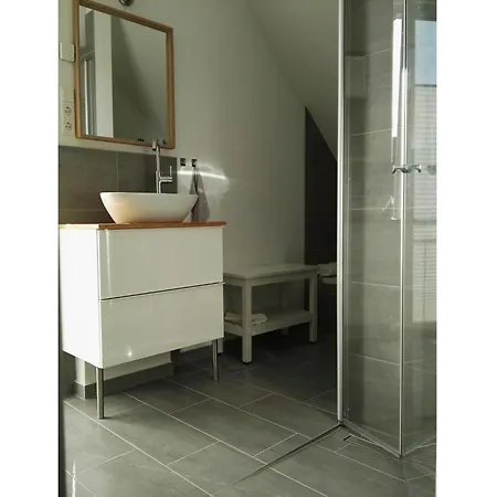Moderne Mit Sauna & Terrasse Burhave